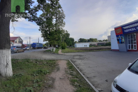 Участок 25 соток земли.