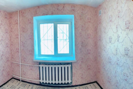 Продам КГТ 11м2 1\5 в КИРПИЧНОМ доме.