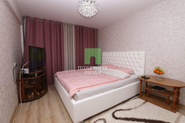  2-к. квартира ул.Барышникова 77
 